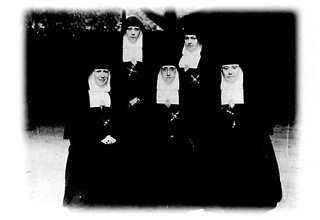 1934年にはじめて来日した聖心侍女修道会会員